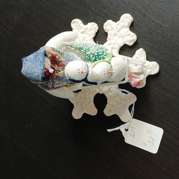 Collectable Creations Mini Snow Scenes- Sparkle Wheelbarrow Ride Christmas Decor - Picture 1 of 13